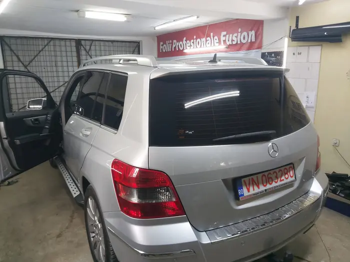 Folie geamuri montată pe Mercedes GLK, Tecuci